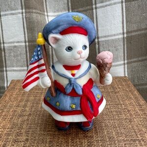 Vintage “Patriotic Priscilla” Cat Figurine Kitty Cucumber By Schmid 1995